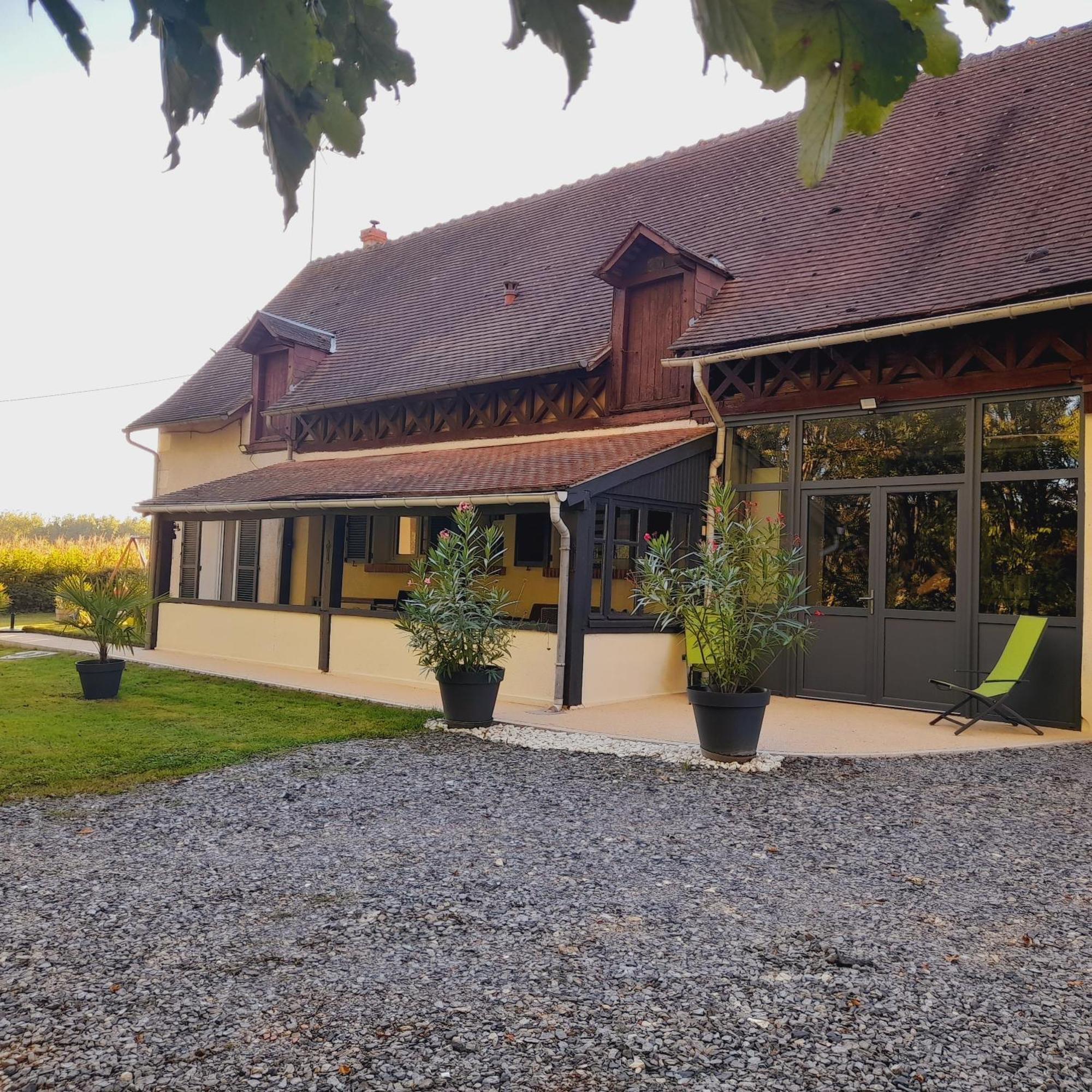 Gite Les Vignes Du Chateau - 4 Personnes Gehee Luaran gambar
